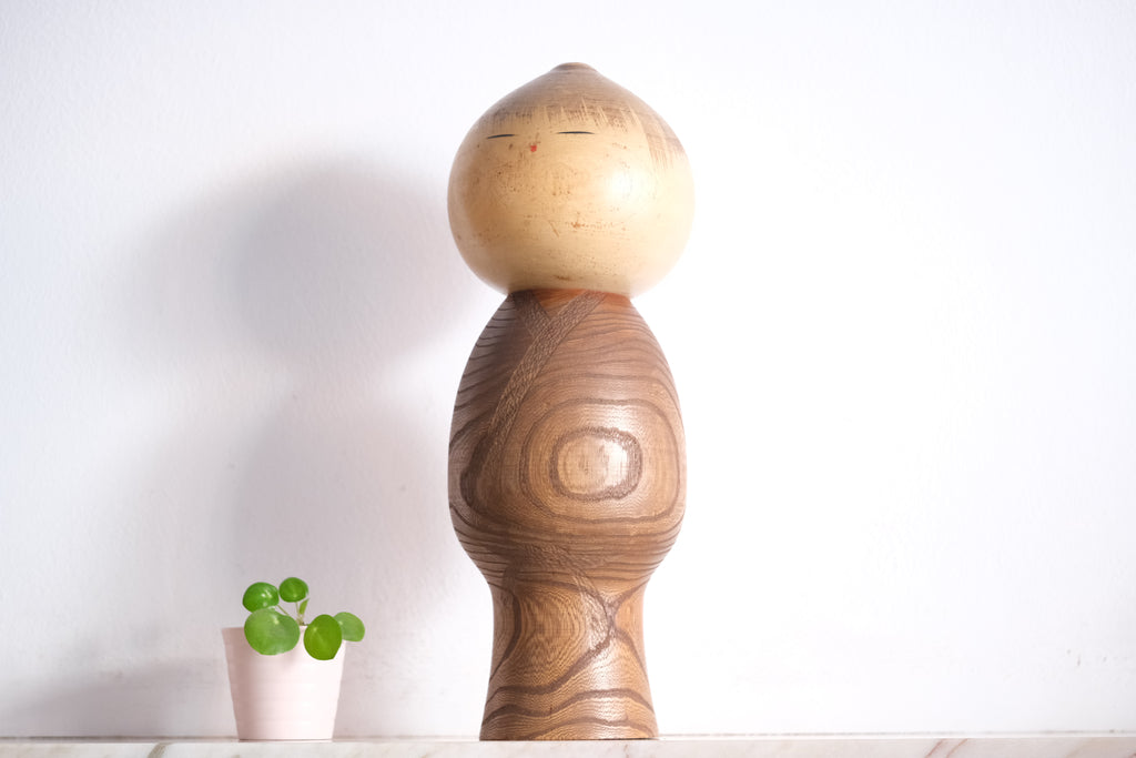 Famous Vintage Mushin Kokeshi By Watanabe Masao 渡辺正雄 (1917-2007) | Titled: 無心 - Mushin - Innocence | 35 cm
