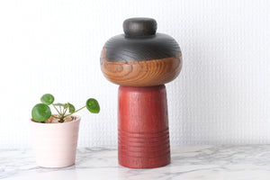 Exclusive Vintage Creative Kokeshi By Sanpei Yamanaka (1926-2012) | 18,5 cm