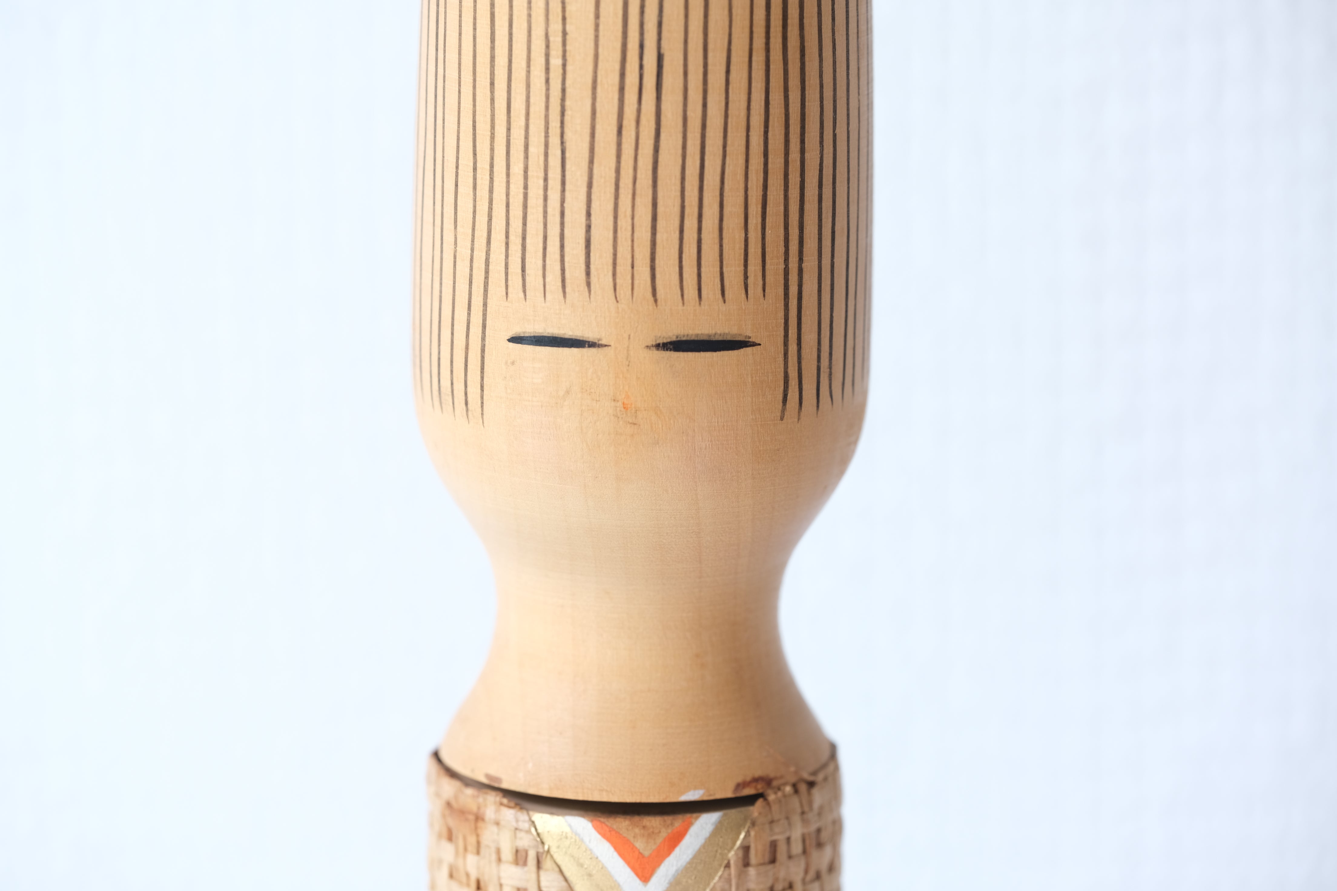 Elegant Vintage Sosaku Kokeshi | 31 cm