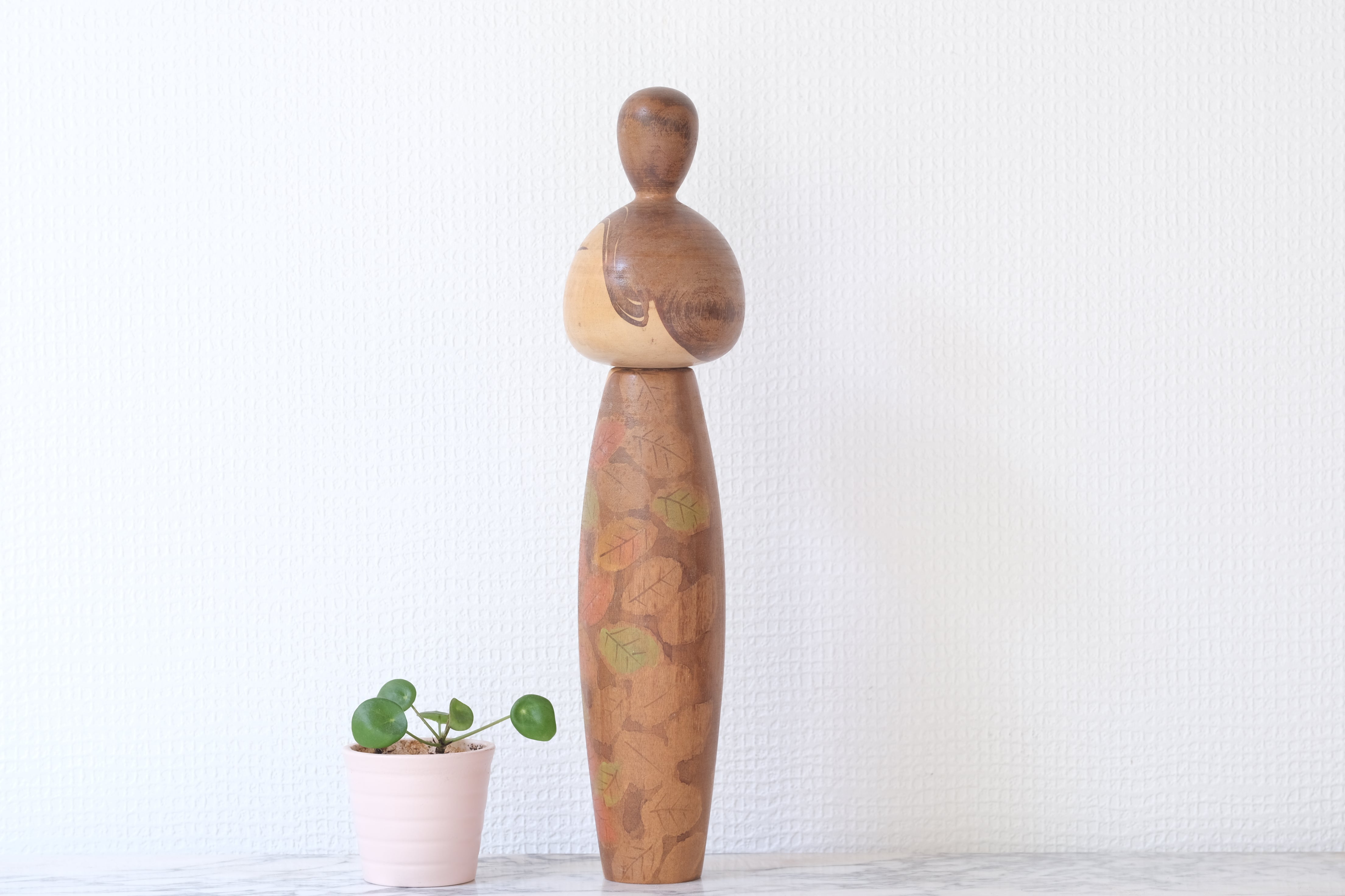 Exclusive Vintage Creative Kokeshi Attributed to Issetsu Kuribayashi (1924-2011) | 34,5 cm