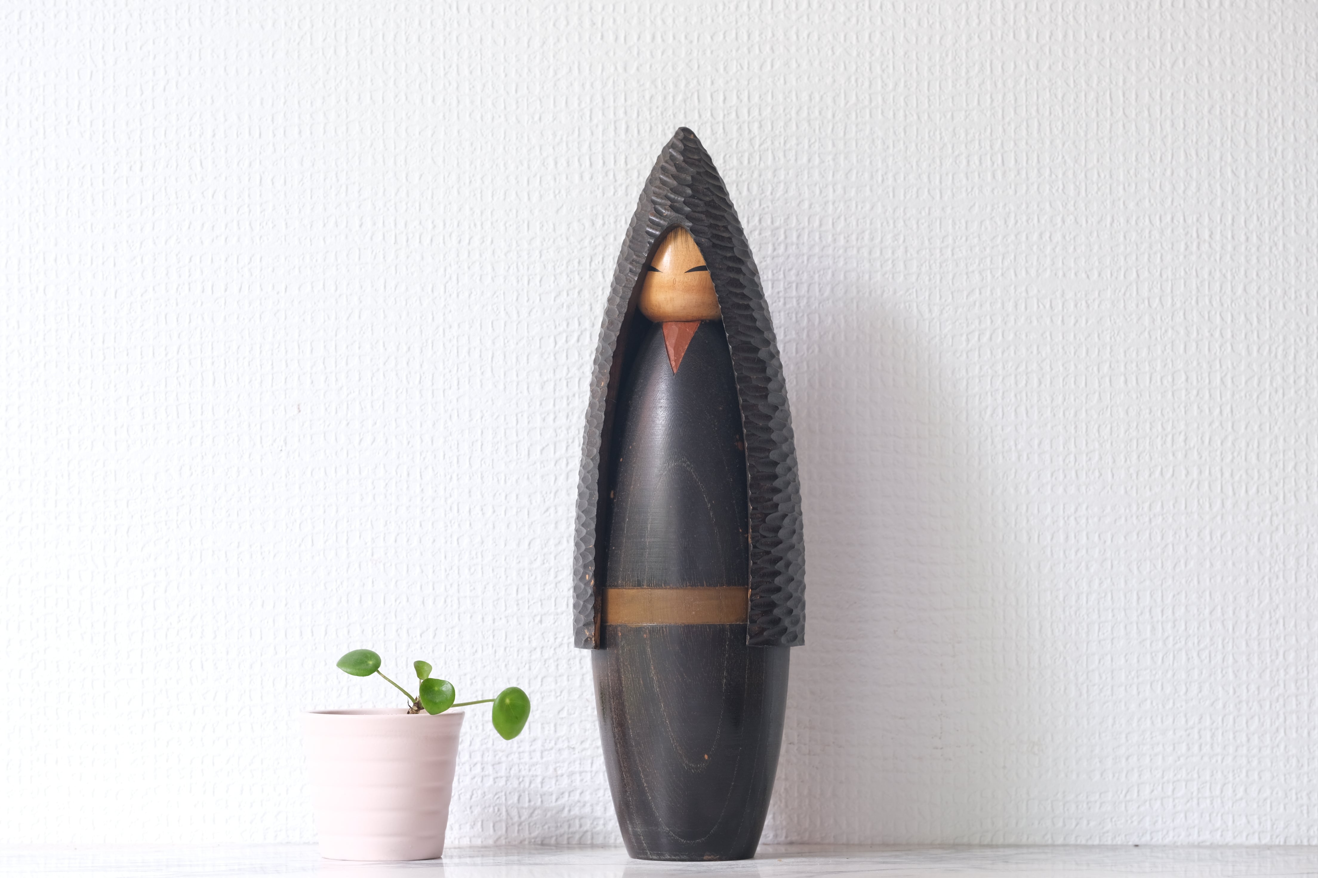 Exclusive Vintage Creative Kokeshi By The famous Shozan Shido (1932-1995) | Titled: 'Fuyu No Shojo - Winter Girl' | 29,5 cm