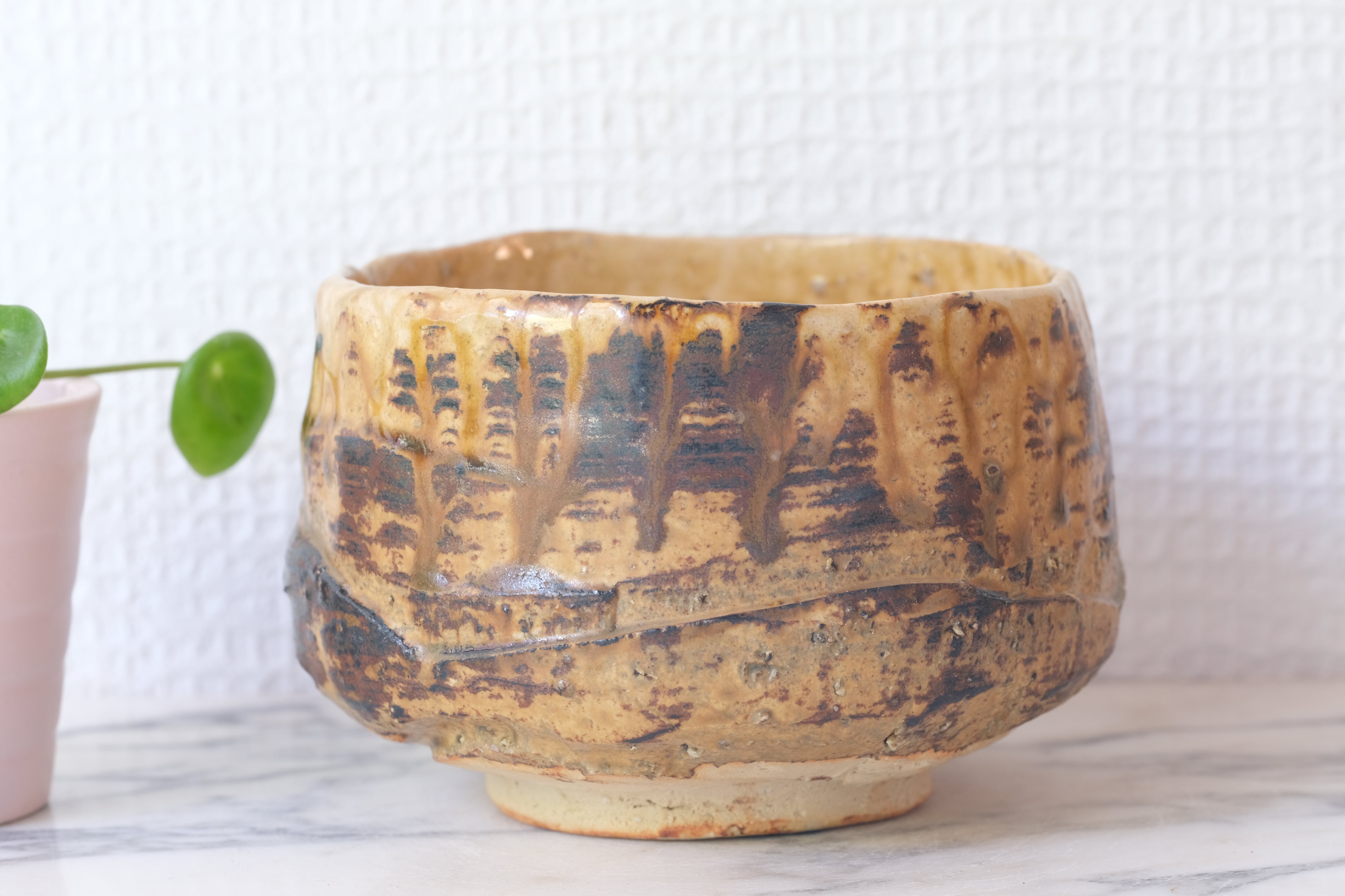Japanese Ceramic Tea Bowl by Ueda Juho 上田寿方 (1925-) |  7,5 cm