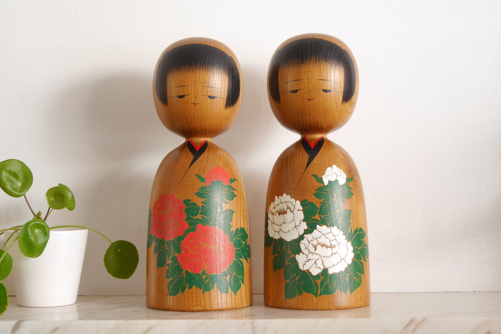 Exclusive Pair of Large Vintage Kijiyama Kokeshi by Shinraku Shibuya