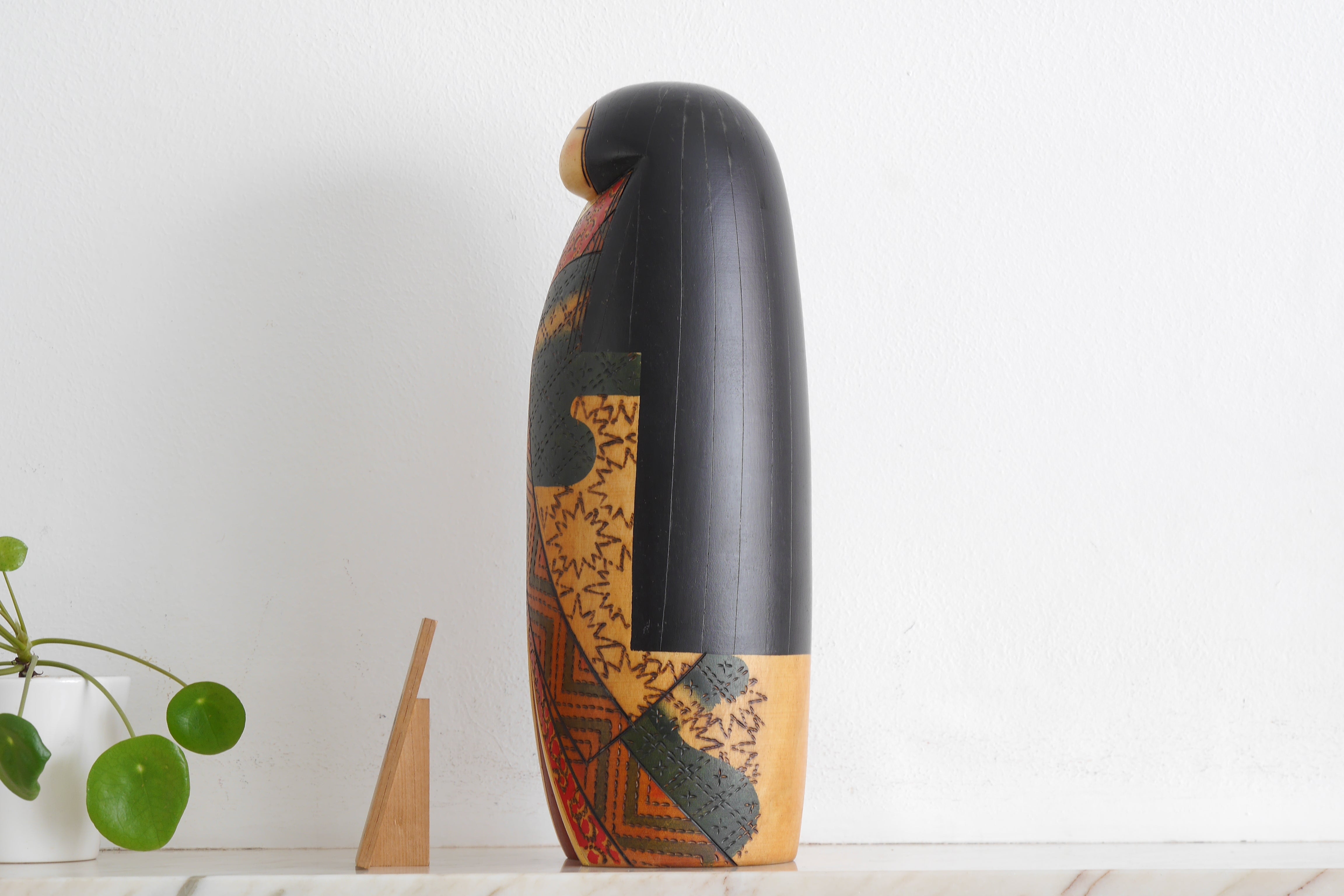 Exclusive Vintage Kokeshi by Inosuke Kobayashi (1931-unknown) | With Original Box | 36 cm