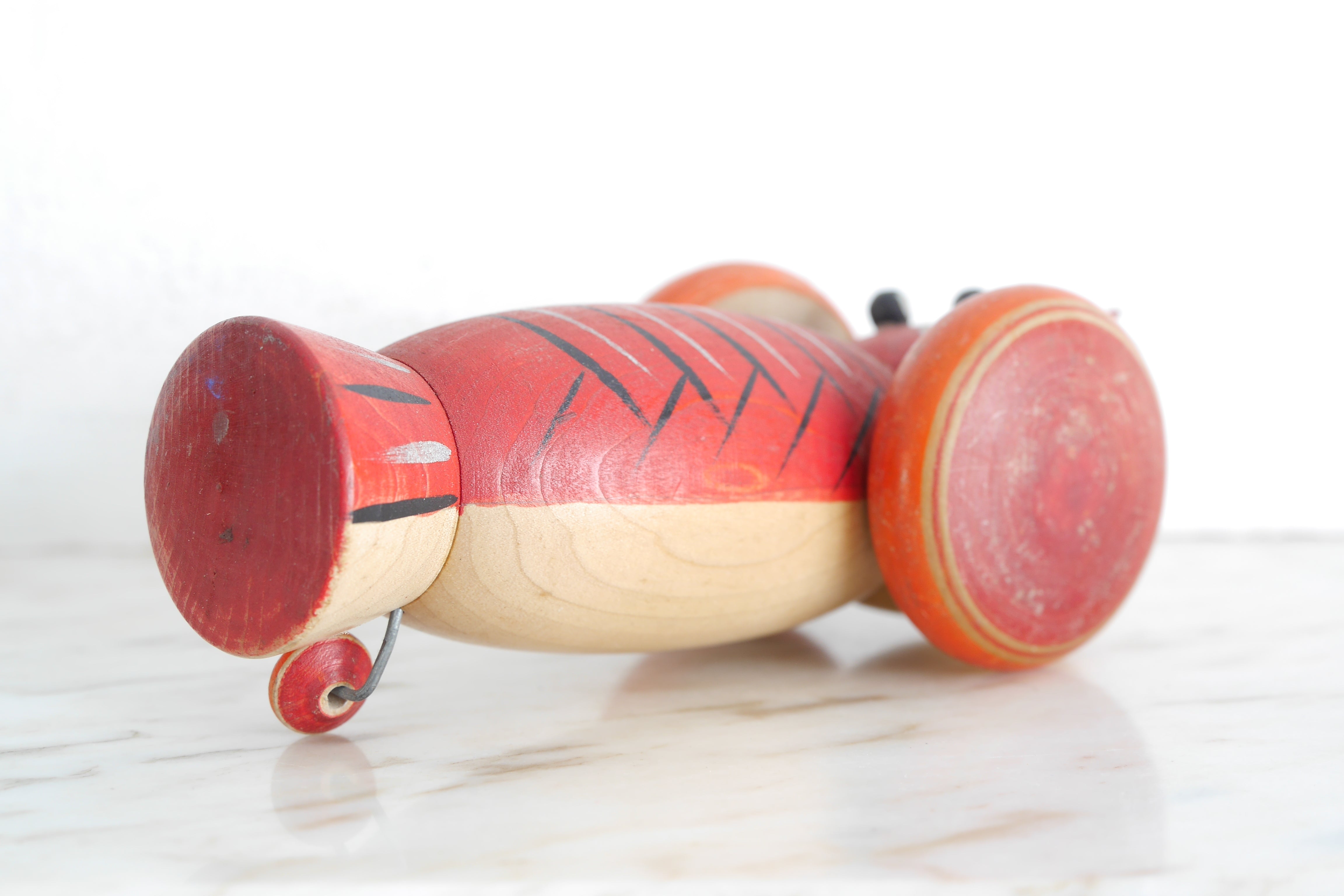 Wooden Shrimp | Japanese Vintage Toy | Kijigangu