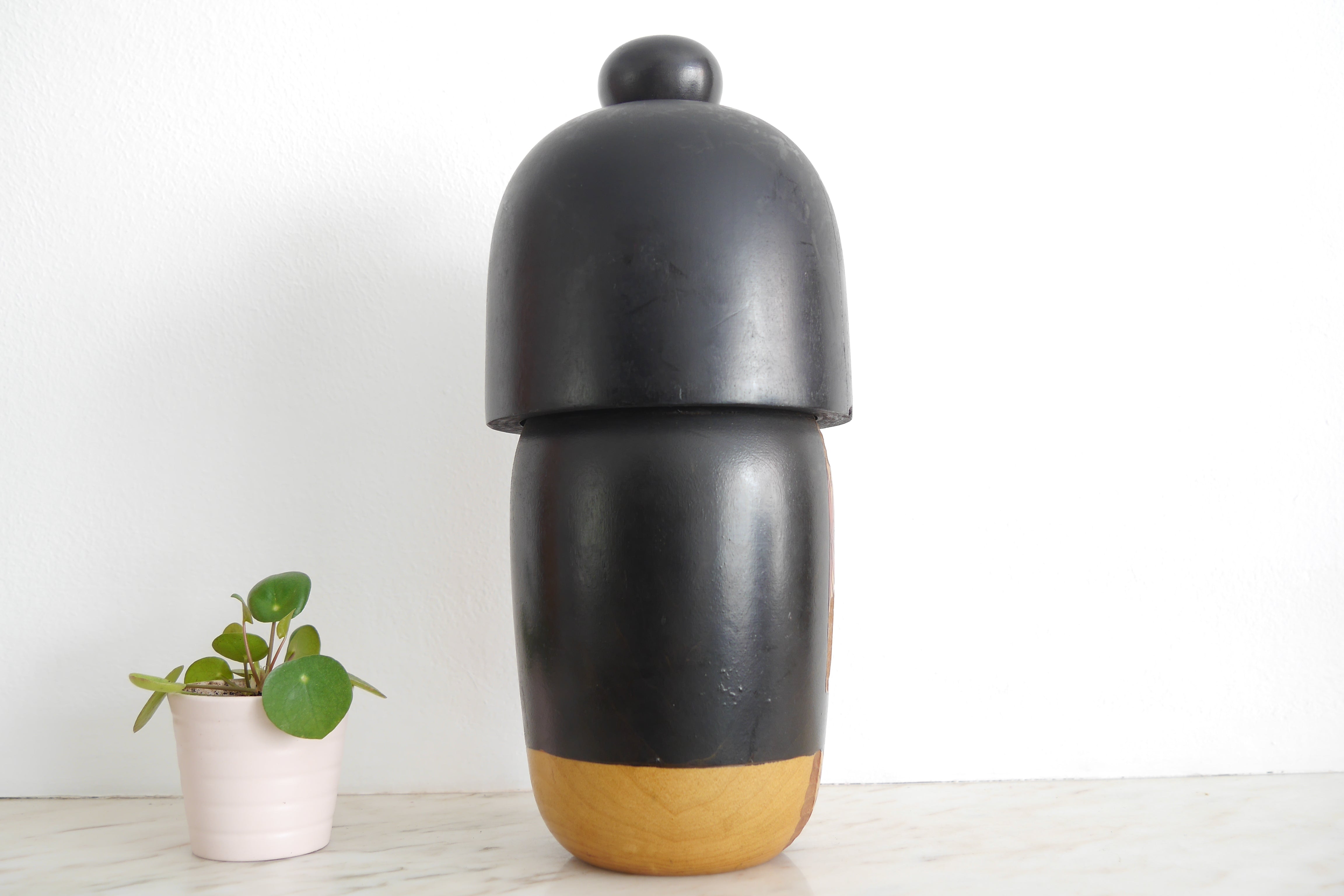 Exclusive Vintage Gumma Kokeshi By Kazuo Takamizawa (1927-) | 29,5 cm