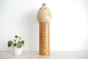 Exclusive Vintage Creative Kokeshi Attributed to Issetsu Kuribayashi (1924-2011) | 31,5 cm