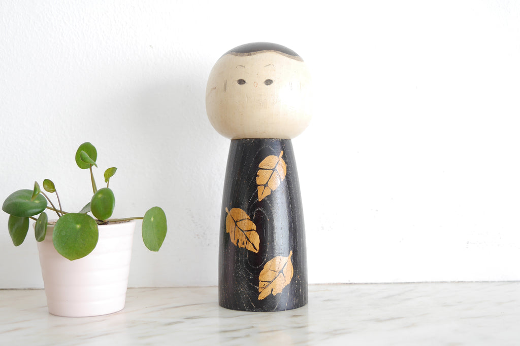 Vintage Creative Kokeshi Attributed to Issetsu Kuribayashi (1924-2011) | 17,5 cm